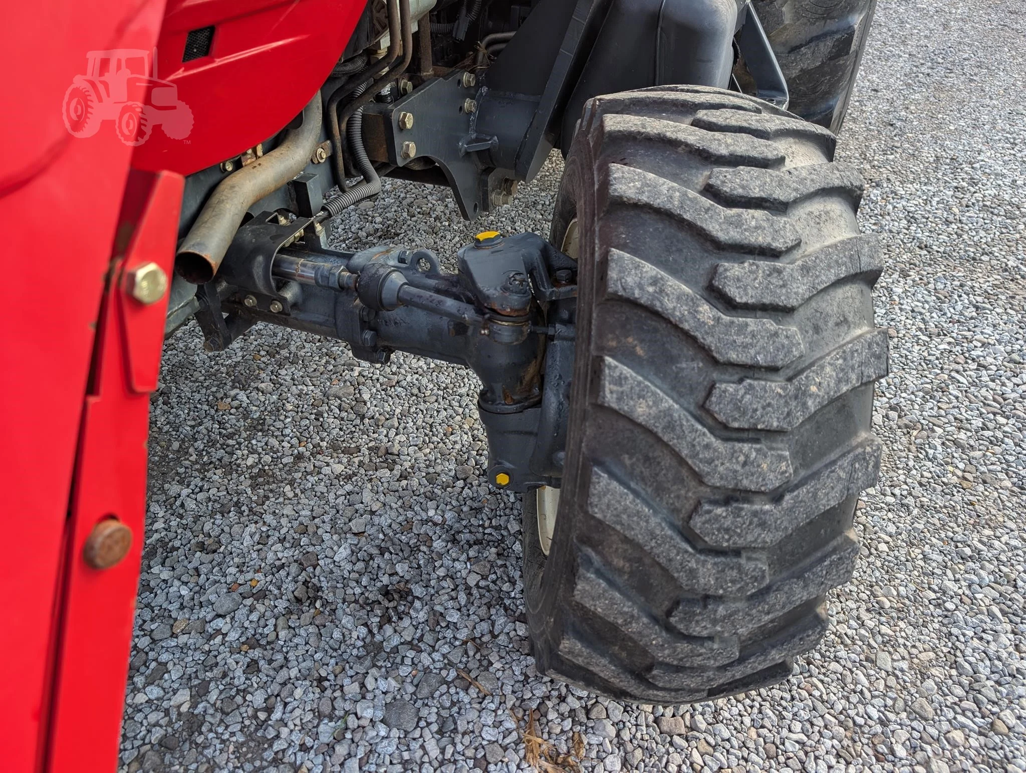 2017 BRANSON 4225C Tractor - Image 12