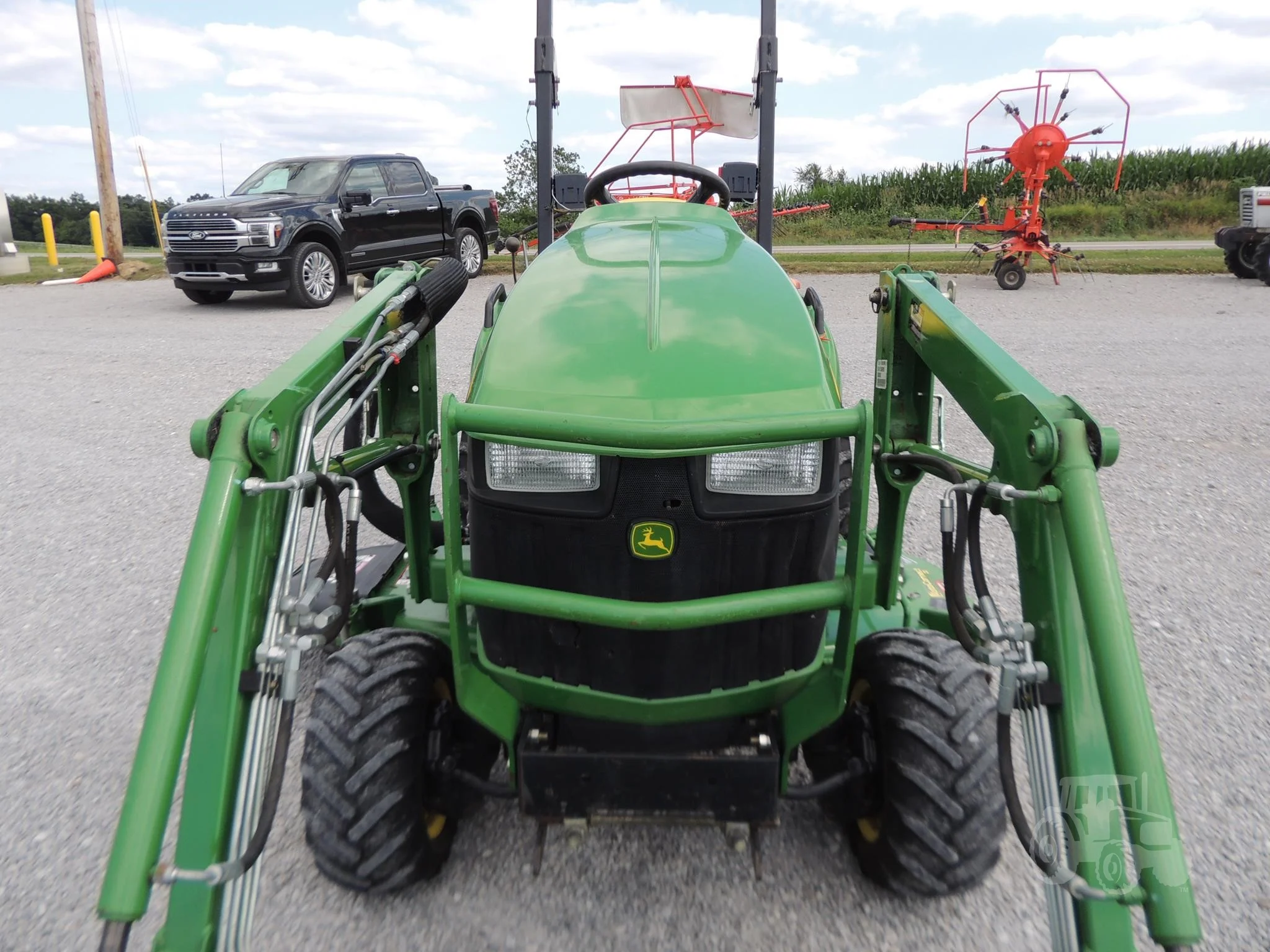 2011 JOHN DEERE 1023E Tractor - Image 7