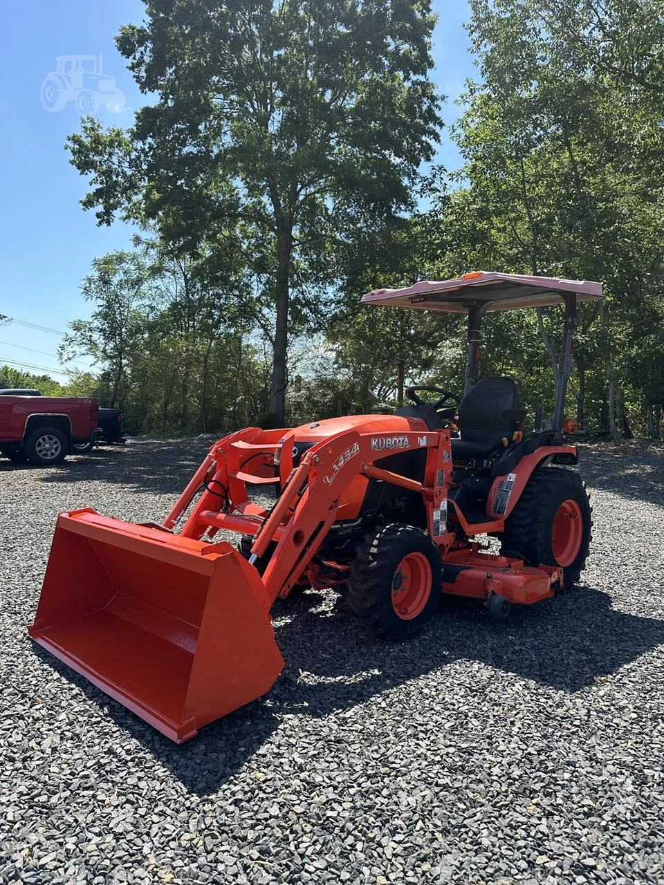 2017 KUBOTA B2301 Tractor