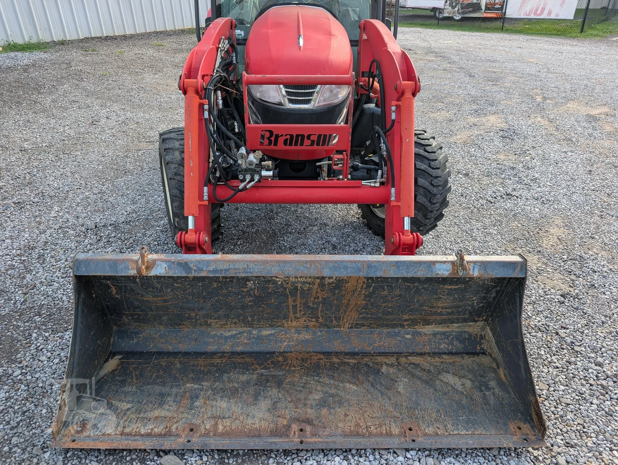 2017 BRANSON 4225C Tractor - Image 18