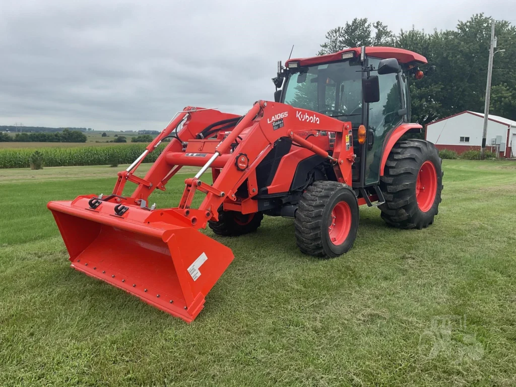 2020 KUBOTA MX6000HSTC Tractor
