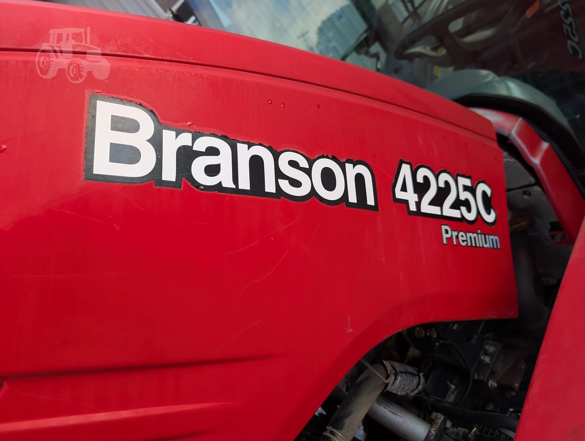 2017 BRANSON 4225C Tractor - Image 13